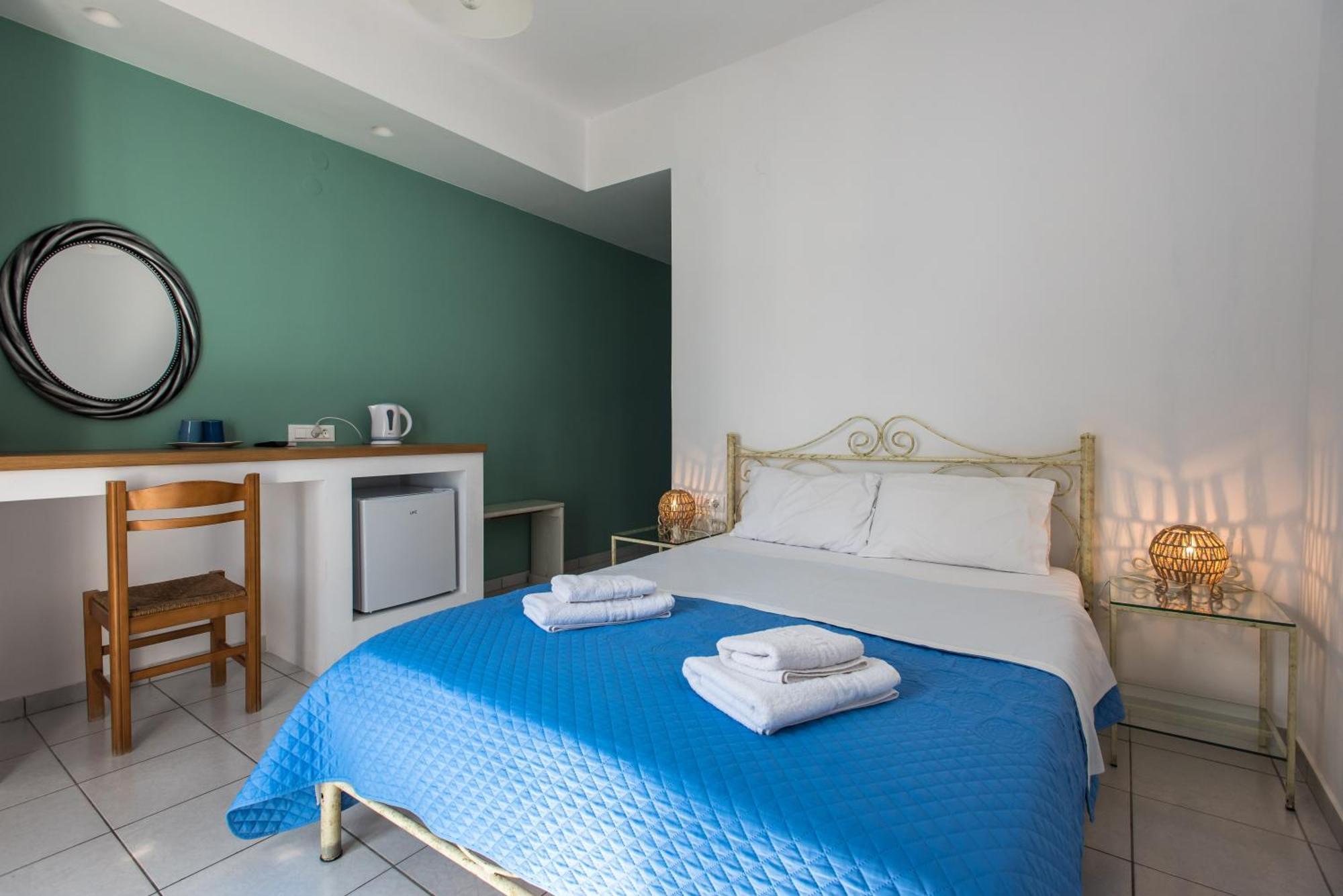 V-Rooms In Milos Cyclades Полония Екстериор снимка